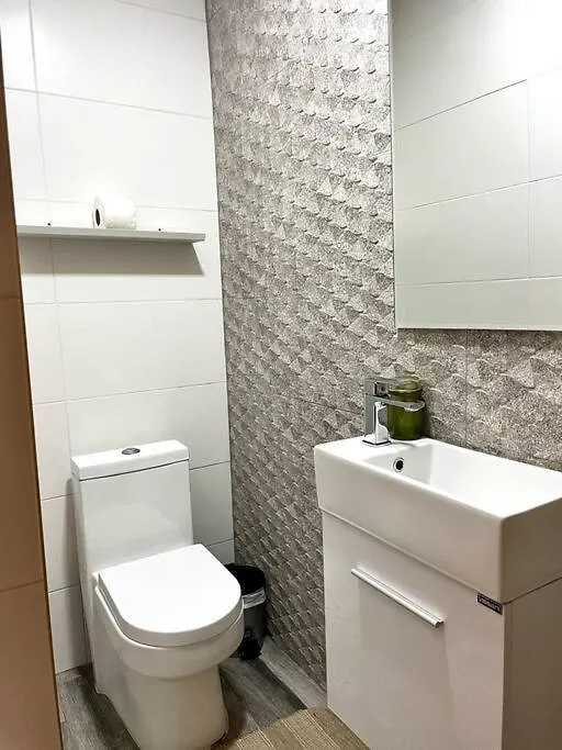 Luxury 1 Bdr , Rooftop Pool, Gym, In Downtown D2 산토도밍고 아파트
